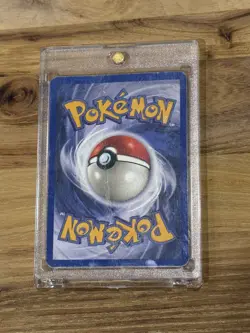 1999 Vintage Pokemon Pidgeot Jungle Set 8/64 in One Touch case - Image 2