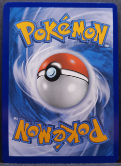 Victini V 025/202 Schwert & Schild Pokemon Pokemon Karte Deutsch Near Mint - Image 2