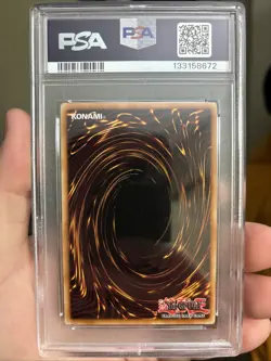 YU-GI-OH! Blue Eyes White Dragon 2010 Legendary Collection PSA 8 #EN004 - Image 2