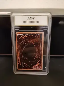 2001 Upper Deck #SDY-005 YU-GI-OH Beaver Warrior - Earth Mint Graded 10 GEM-MT - Image 3