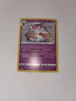 Sylveon SWSH211 SWSH: Sword & Shield Promo Cards Holo - Image 1