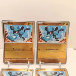 Pokemon Riolu (Reverse Holo) 076/132 NM Mega Evolution Playset x4 - Image 2