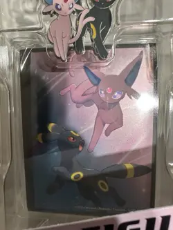 Prismatic Evolutions Premium Figure Collection Espeon & Umbreon PIN And Sleeves - Image 4