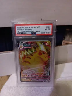 2023 POKEMON SWSH BSP FA/PIKACHU BMAX VRZ COLL-PIKACHU VMAX PSA 4 - Image 5