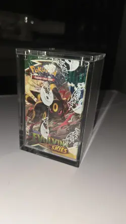 Evolving Skies Half Booster Box Sealed Pokemon TCG 18 Packs New and Sealed - Image 3