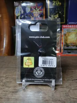 Yugioh Blue Eyes White Dragon Pin Club Sealed! - Image 2