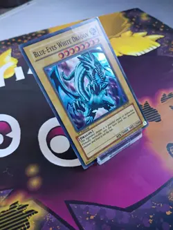 Yu-Gi-Oh! Blue-Eyes White Dragon SKE 1st Edition Super Rare MP - Image 4