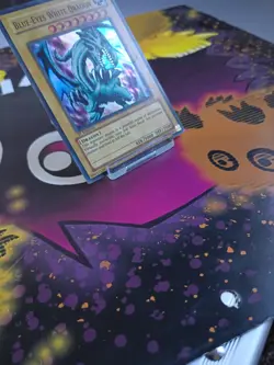 Yu-Gi-Oh! Blue-Eyes White Dragon SKE 1st Edition Super Rare MP - Image 5