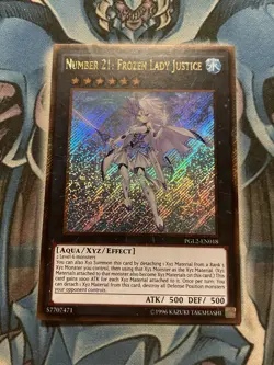 Number 21: Frozen Lady Justice PGL2-EN018 Premium Gold: Return of the Bling 1st - Image 1