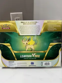 Pokemon Leafeon V Star Special Collection Box - Image 2