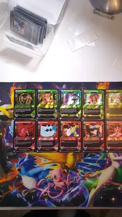 Dragon Ball GT, 10 Card Lot Holo Foil mostly mint condition - Image 3