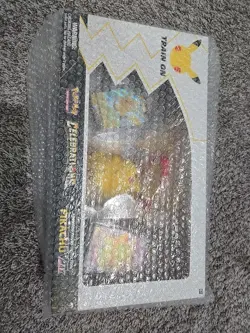 Pokemon TCG Celebrations Premium Figure Collection Pikachu VMAX Box Sealed NEW 820650809408 - Image 4