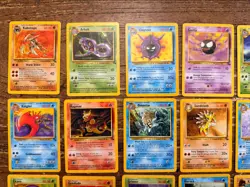 Pokemon Base Set Fossil Rare/Uncommon/Common WotC - 33 Card Lot NM-LP - Image 2