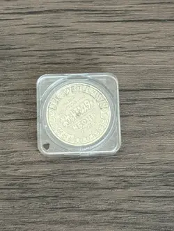 1997 Pokemon Battle Coin Gengar NO.094 Medal Pokemon Japanese Nintendo Silver - Image 2