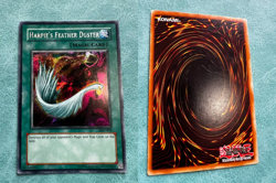 Vintage 2000s Yu-Gi-Oh Collection - SDK Blue eyes, SDY dark magician, SDD Duster - Image 5