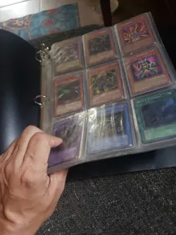 Vintage Yugioh Binder Card Collection 1st & Limited Editions Rares Holos L@@K - Image 1