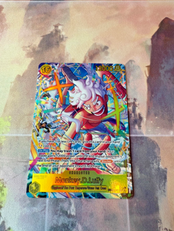 One Piece | Monkey.D.Luffy EB04-061 SEC ALT ART IN-HAND | OP15 | English | NM/M - Image 1