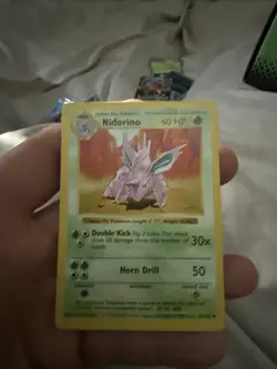 NIDORINO 37/102 SHADOWLESS UNCOMMON BASE SET POKEMON Lp - Image 1