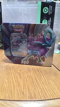 The Pokemon TCG: Paradox Clash Tin (1 Walking Wake Foil & 5 Tcg Booster Packs) - Image 3