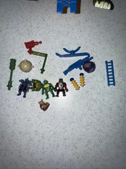 1994 Teenage Mutant Ninja Turtles TMNT Mini Mutants Tokka Technodrome Playset - Image 2