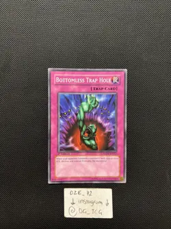 Yugioh - Bottomless Trap Hole - SDDE-EN032 - Common - 1st Edition - VLP - Image 2
