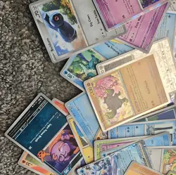 Nintendo Pokemon TCG Mixed Card Lot English Regular & Holo Xatu Beldum Kingdra - Image 4