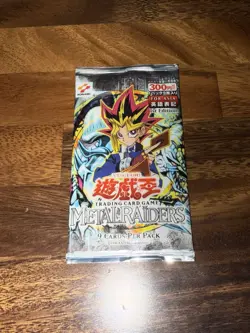 Yu-Gi-Oh Metal Raiders 1st Edition Sealed Booster Pack (Japanese Version) - Image 1