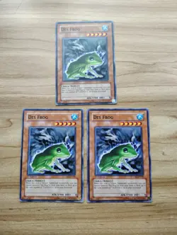 Yu-Gi-Oh! - Des Frog 3X - Complete Playset - Image 2