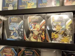 Pokemon Eevee Evolutions v Tins Set of 3, Flareon V, Jolteon V, Vaporeon V - Image 1