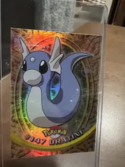2000 Topps Pokemon TV #147 Dratini RAINBOW FOIL Series 3 - Image 2