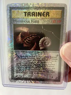 Mysterious Fossil 109/110 Legendary Collection Pokemon Reverse Holo. Mint. - Image 2