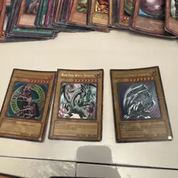 YU-GI-OH! 102 damaged Vintage Lot* Heavy Play* Blue Eyes White Dragon, Dark Mag! - Image 2