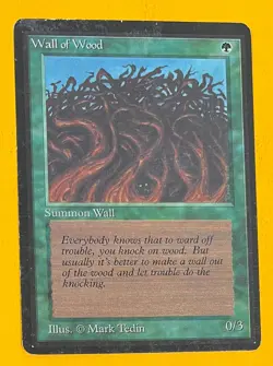 MTG WALL OF WOOD (damaged) Beta (OldManMTG 006-991) - Image 1