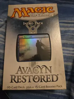MTGA Avacyn Restored Intro Deck: Solitary Fiends w/ bonus Booster Pack Unopened - Image 1