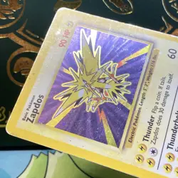 Zapdos 16/102 - Base Set Unlimited (1999) Vintage Holo Rare - HP - Image 4