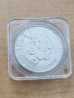 1997 Charizard NO.006 Pokemon Japanese Silver Medal Battle Coin In Case - Image 2