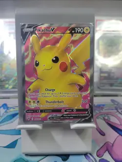 Pokemon TCG Pikachu V (Full Art) 170/185 Swsh04: Vivid Voltage Holo MINT - Image 1