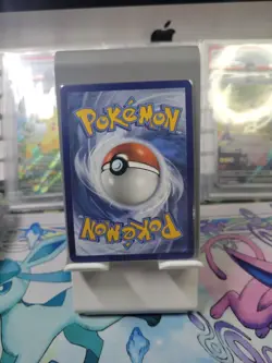 Pokemon TCG Pikachu V (Full Art) 170/185 Swsh04: Vivid Voltage Holo MINT - Image 2