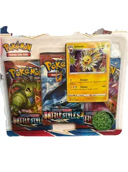 Pokemon TCG: Sword & Shield Battle Styles Blister Pack with 3 Booster Packs 820650808227 - Image 1