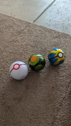 Lot of 3 Pokemon tins Dusk ball, Quick ball, premier ball - Image 1