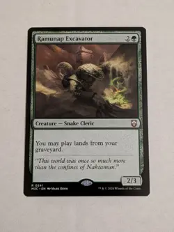 Scute Swarm Commander: Modern Horizons 3 Regular - Image 1