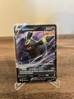Pokemon TCG Umbreon V SWSH203 Black Star Promo NM - Image 1