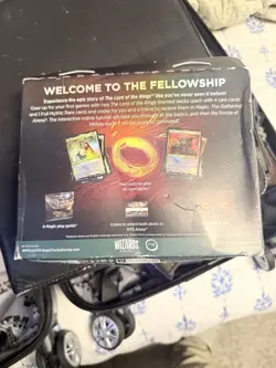 Magic the Gathering: The Lord of the Rings Tales of Middle-Earth Starter Kit 195166205717 - Image 2