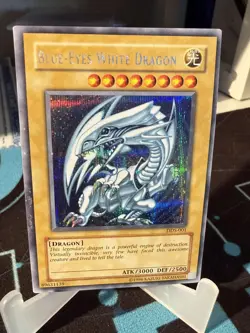 Yu-Gi-Oh! Blue-Eyes White Dragon DDS-001 Holo | Moderately Played (MP) Vintage - Image 2