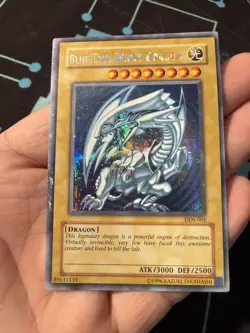 Yu-Gi-Oh! Blue-Eyes White Dragon DDS-001 Holo | Moderately Played (MP) Vintage - Image 3
