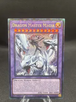 Yu-Gi-Oh! TCG Dragon Master Magia Prismatic Ultimate Rare Card RA04-EN055 - Image 1