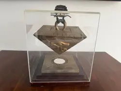 Yu-Gi-Oh! Millennium Puzzle Duelist King Champion Trophy 2003 Authentic Yugioh - Image 1
