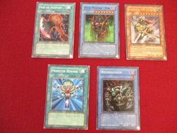 Lot of 97 Vintage Yu-Gi-Oh Trading Cards in Used Condition (1996) - Image 4
