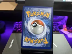 PIKACHU COMMON REVERSE HOLO 35/108 EVOLUTIONS POKEMON NM - Image 2