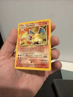 1999 Pokemon Base Set Charizard 4/102 Holo Unlimited NM/LP - Authentic Vintage - Image 3